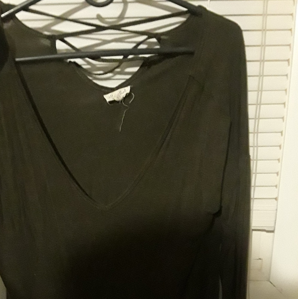 Long sleeve strappy shirt